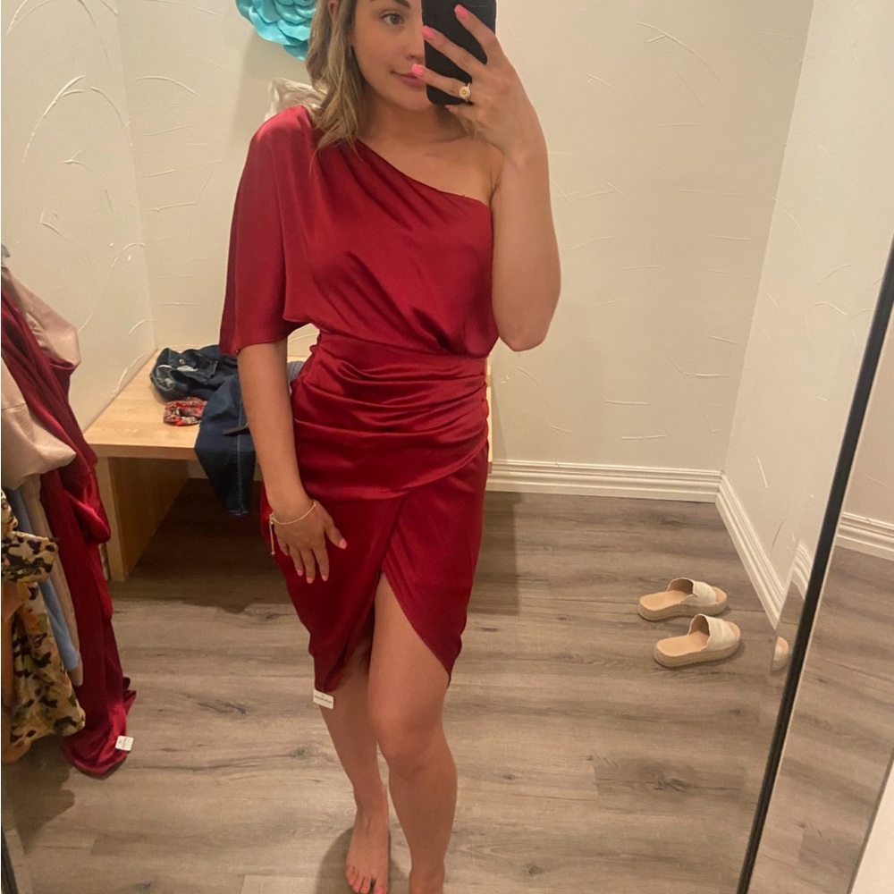 Beautiful On Shoulder Red Dress *Holiday Party*